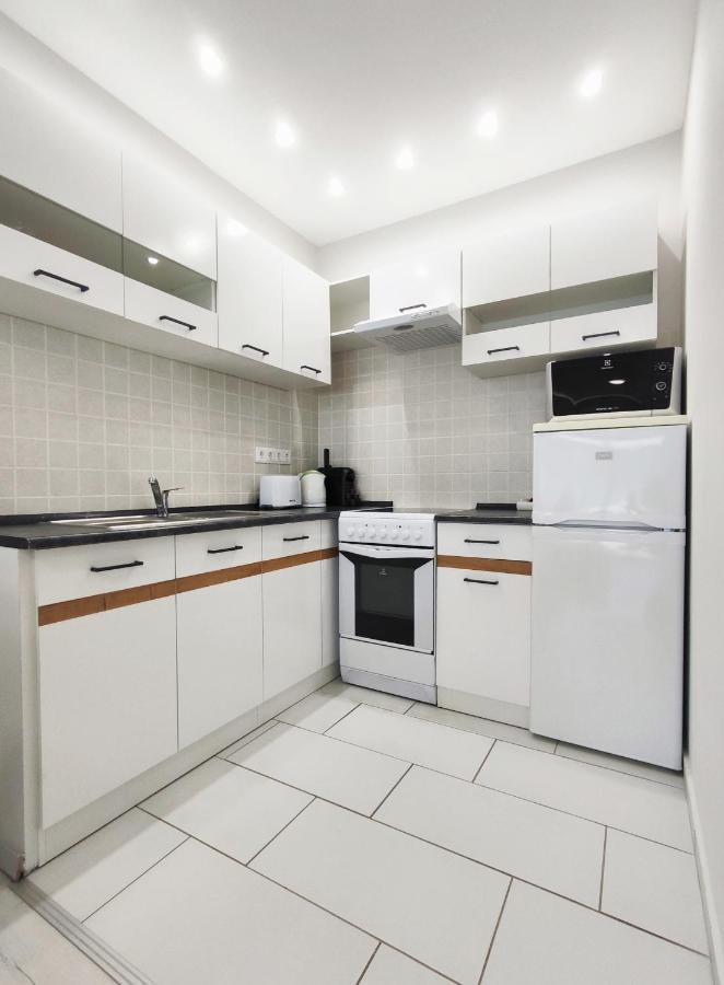 Petit Paul Apartman Keszthely Buitenkant foto