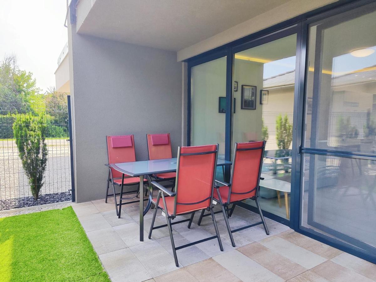Petit Paul Apartman Keszthely Buitenkant foto